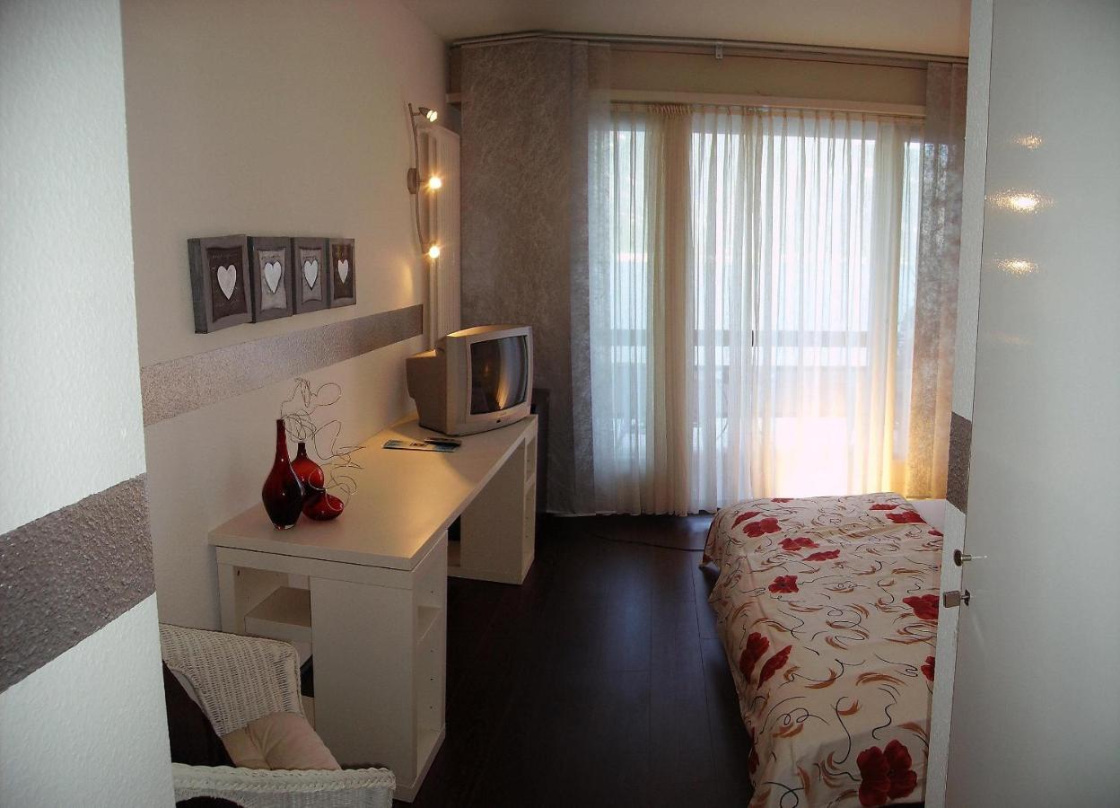 Hotel Garni Battello Melide Pokój zdjęcie